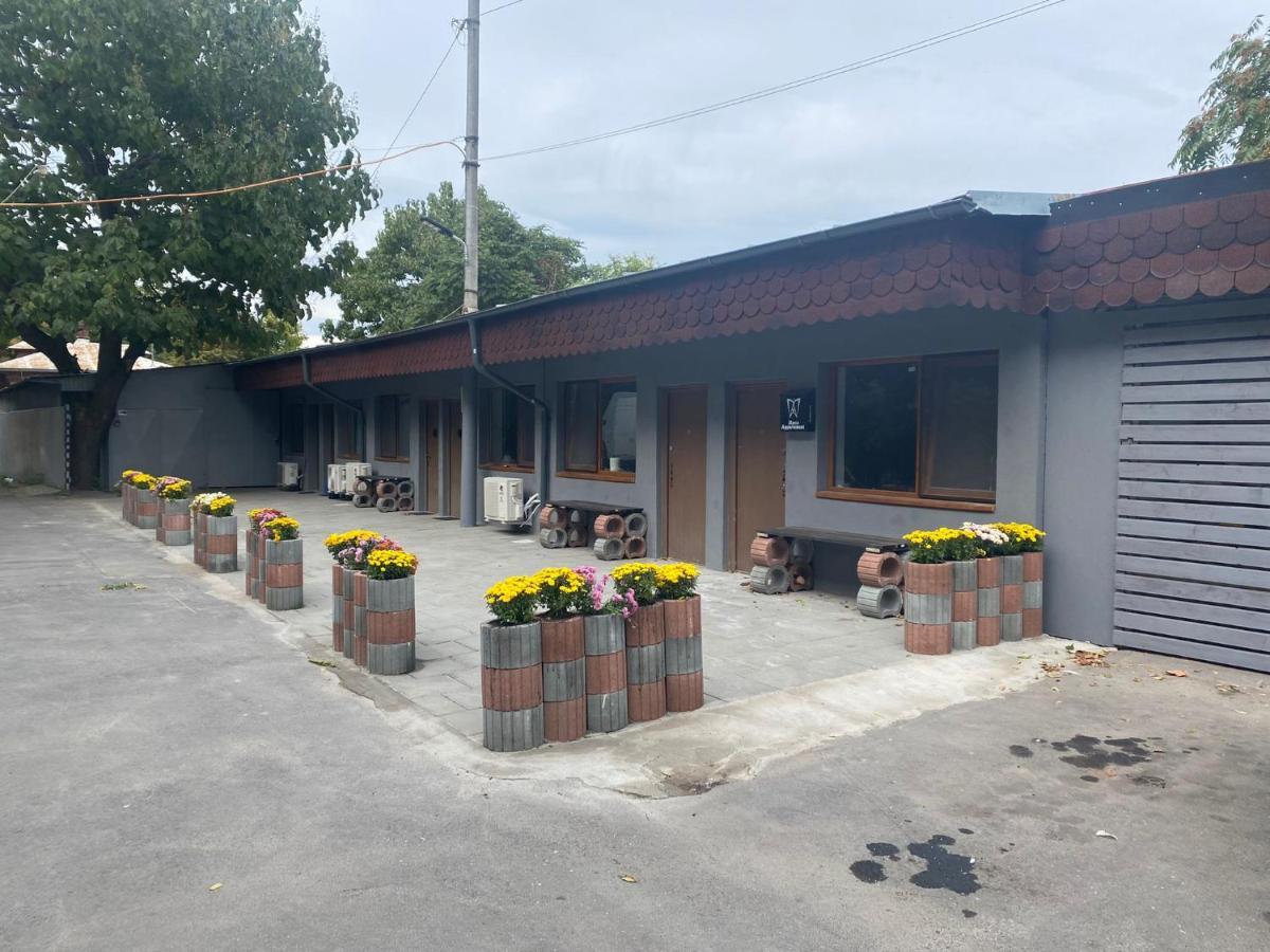 Mavie Apartment Boutique Bukarest Exteriör bild